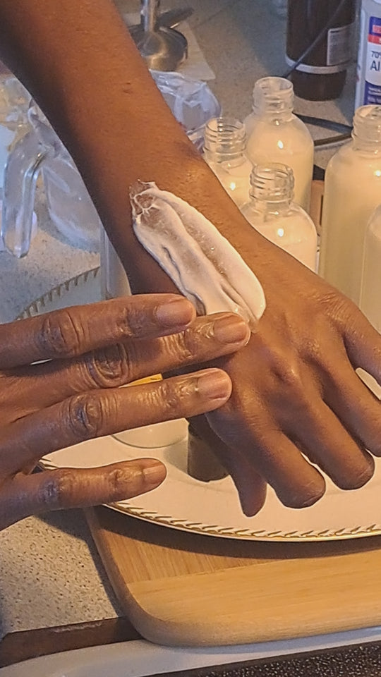 Natural Body Lotion Radiant Glow